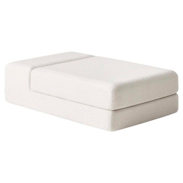 Linde freya tangelder soft corners poufs for cassina the first cassina project by dutch designer linde freya tangelder...