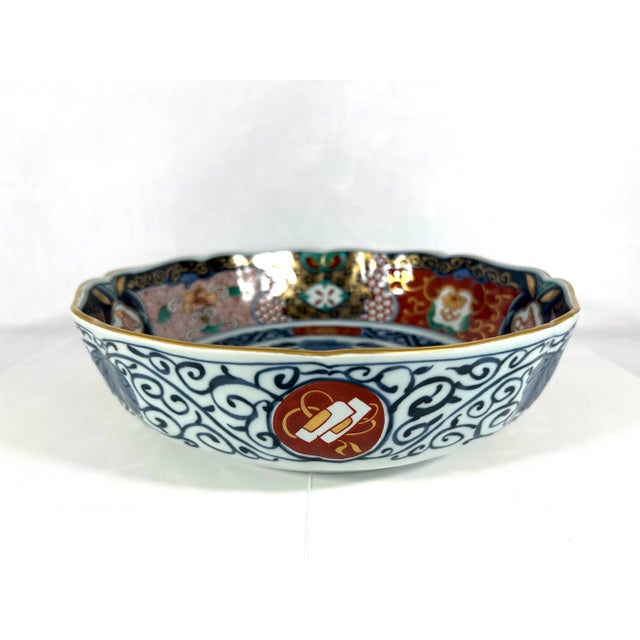 Japanese Vintage Japanese Imari Red, Blue and White Decorative Large Porcelain Bowl With Gold Detailing For Sale - Image 3 of 10