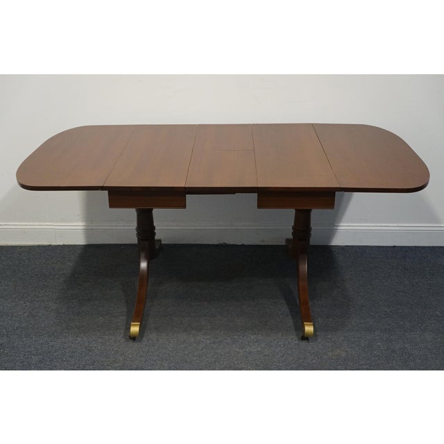 Traditional Craddock Furniture Solid Mahogany Traditional Duncan Phyfe Style 70" Drop Leaf Pedestal Dining Table W. Self Storing Leaf For Sale - Image 3 of 12