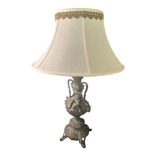 Early 20th Century Hollywood Regency Bronze Table Lamp With Cherub