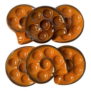 Vintage Honey Amber Majolica Escargot Plates / Dishes – Set of 6 For Sale