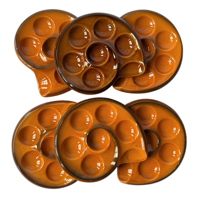 Vintage Honey Amber Majolica Escargot Plates / Dishes – Set of 6 For Sale