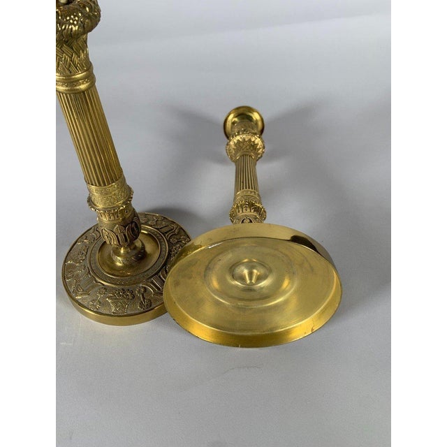 Early 19th Century Pair of bronze candlesticks "with fruit baskets", Empire period, 19th century For Sale - Image 5 of 7