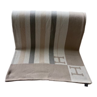 Hermès Avalon 100% Cashmere Throw Blanket For Sale