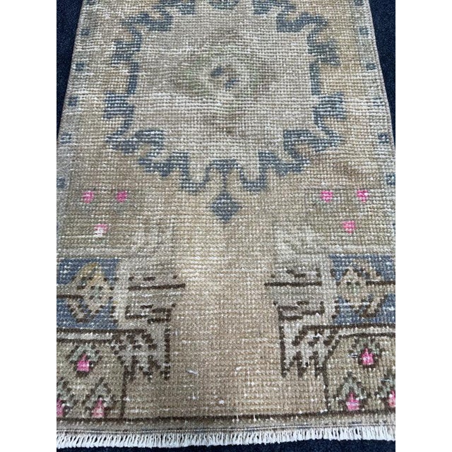 Contemporary Turkish Yastik Rug 1'6" x 3' For Sale - Image 3 of 5