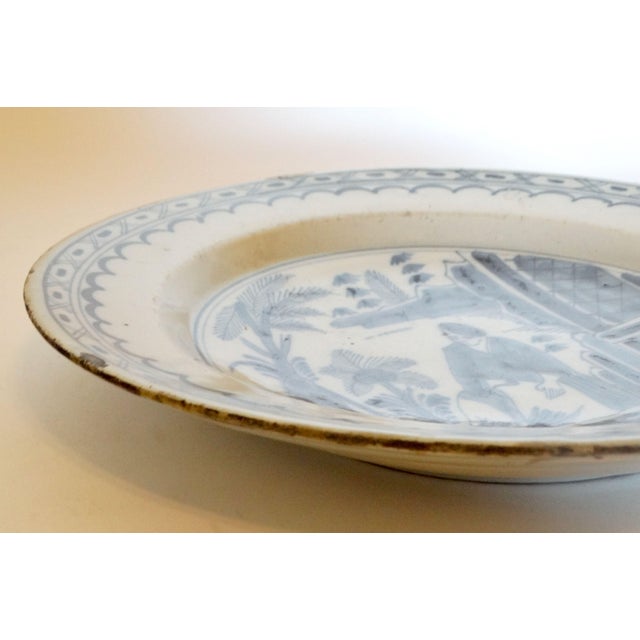 18th-Century English Figural Chinoiserie Charger Hand Painted For Sale - Image 9 of 11