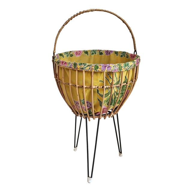 Mid-Century Modern Italian Rattan Sewing Basket with Batik Cotton Lining and Hairpin Legs, 1950s For Sale