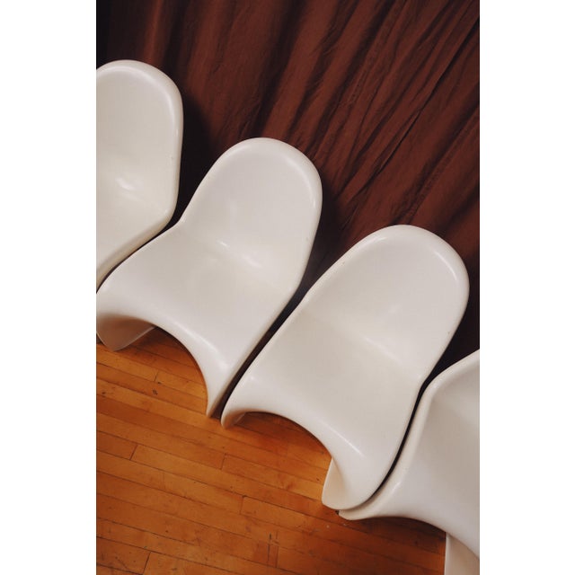 Verner Panton Late 20th Century Panton Style Molded Plastic Chair For Sale - Image 4 of 13