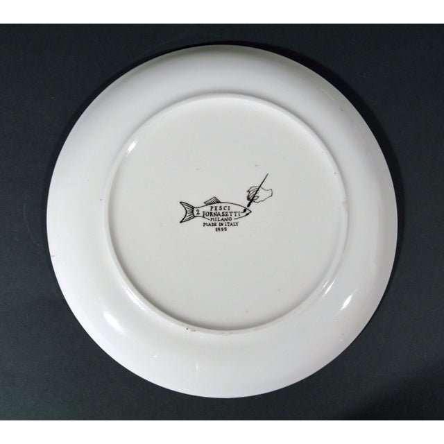 Piero Fornasetti Piero Fornasetti Pesci Fish Plates, Numbers 2 and 3, a Pair For Sale - Image 4 of 5