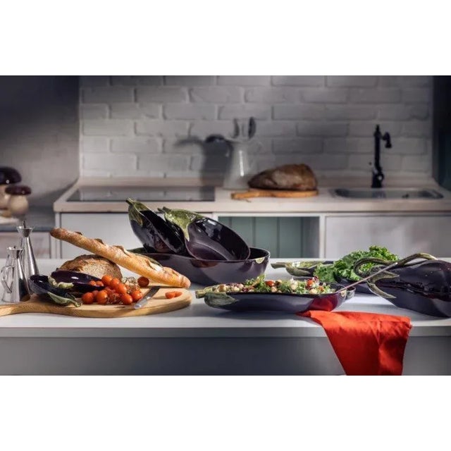 Eggplant is a perfect example on how the creative non-conformity and functionality do not exclude themselves. We continued...