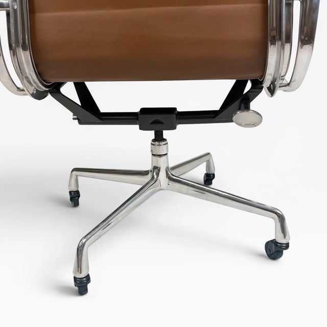 Metal Eames Aluminum Group Soft Pad Management Chair by Herman Miller - Brown Leather For Sale - Image 7 of 10