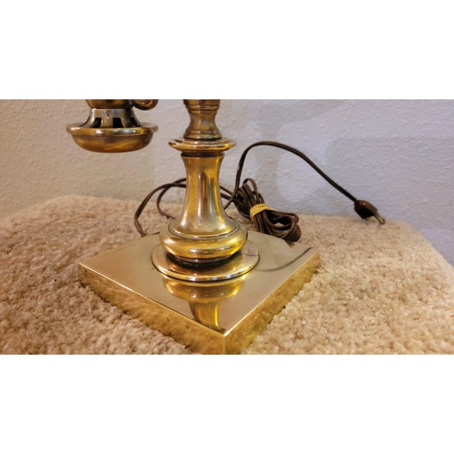 Gold Vintage Mid-Century Stiffel Attributed Brass Powder Horn Table Lamp For Sale - Image 8 of 12