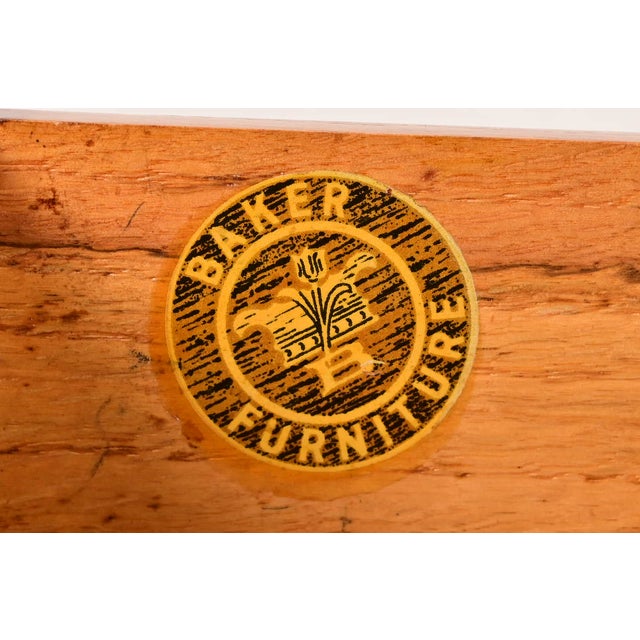 Baker Furniture Georgian Flame Mahogany Drop Leaf Pembroke Side Table, Newly Refinished For Sale - Image 9 of 16