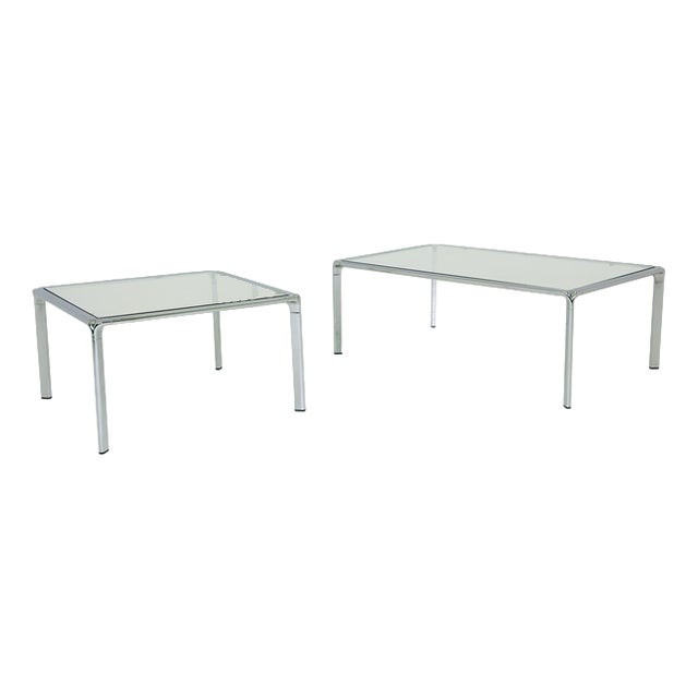 Mid-Century Modern Italian Bauhaus Coffee Tables in Chrome and Thick Glass, 1980s, Set of 2 For Sale
