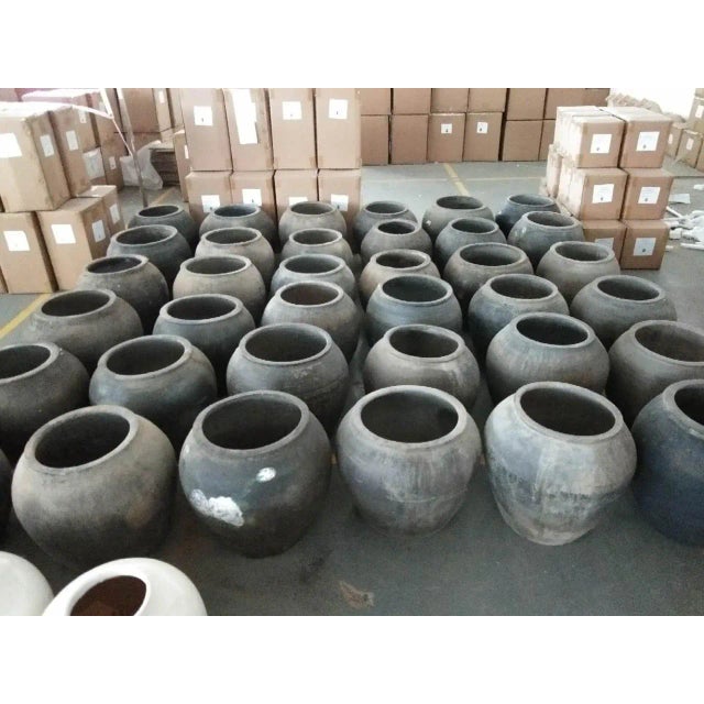 Early 20th Century Early 20th Century Vintage Black Ceramic Pottery Vase For Sale - Image 5 of 5