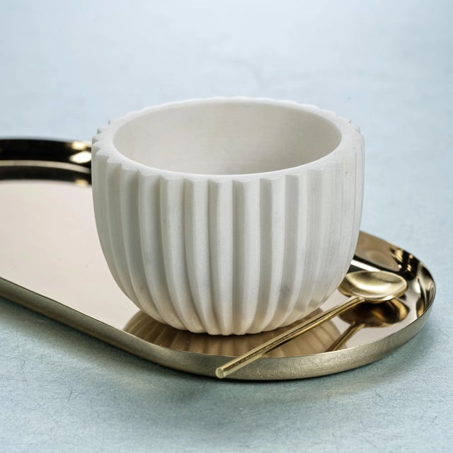 Contemporary Mulhouse Ribbed Marble Bowls, Set of 2, White For Sale - Image 3 of 3