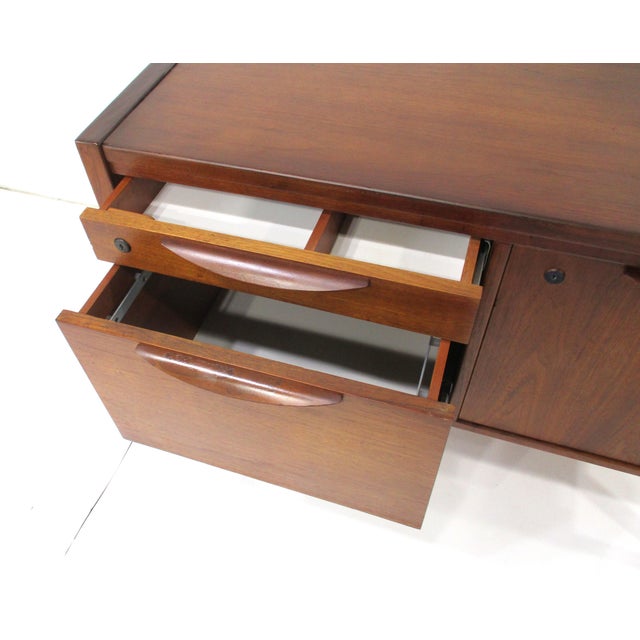 Wood Jens Risom Walnut Small Credenza in the Style of Herman Miller For Sale - Image 7 of 12