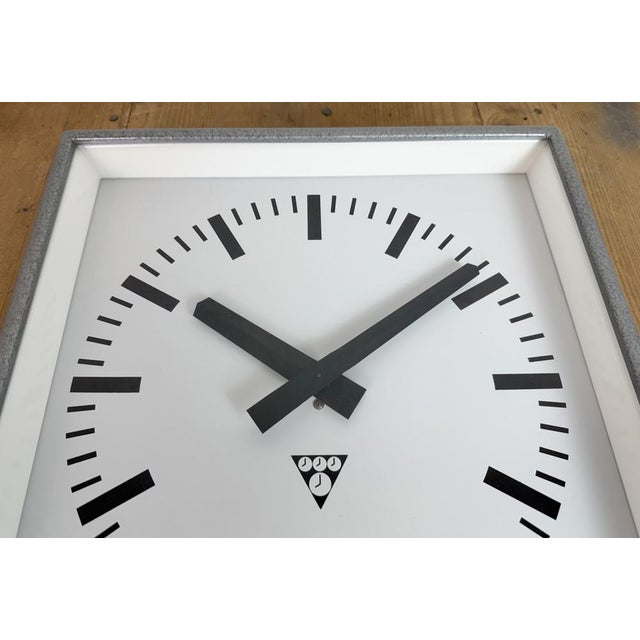 Industrial Grey Square Wall Clock from Pragotron, 1980s For Sale - Image 10 of 17