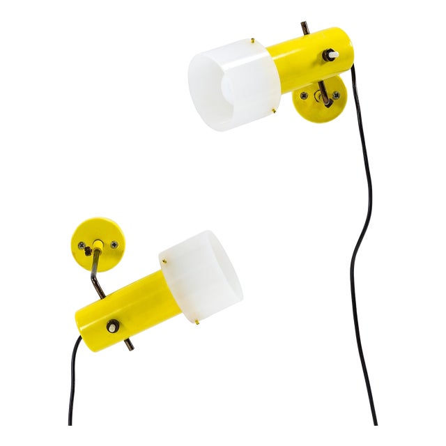 3 Model Wall Lamps by Gino Sarfatti for Arteluce, 1959, Set of 2 For Sale