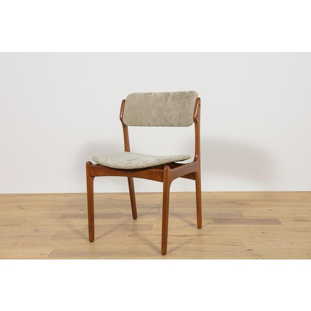 Wood Mid-Century Model 49 Dining Chairs in Teak by Erik Buch for Odense Machine Gunning, 1960s, Set of 8 For Sale - Image 7 of 18