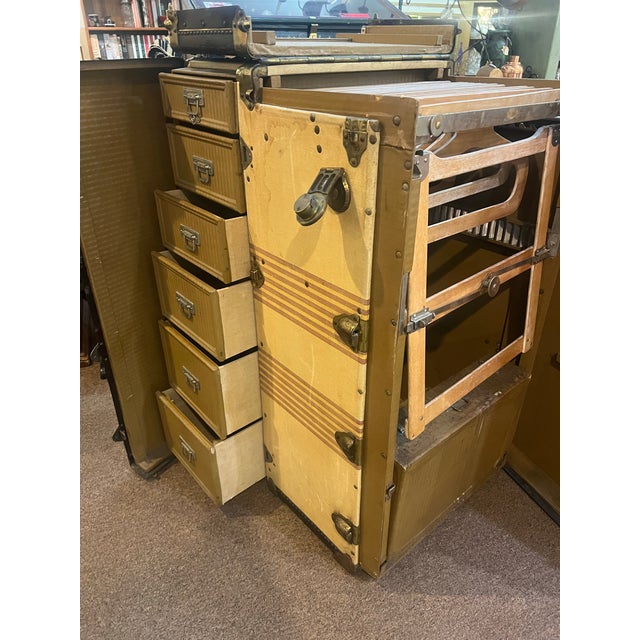 Oshkosh Large Wardrobe Steamer Trunk 1920’s For Sale - Image 4 of 5