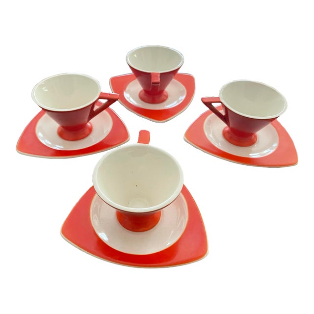 1930s Art Deco Salem Tricorne Streamline Mandarin Orange Cups and Saucers - Set of 4 For Sale
