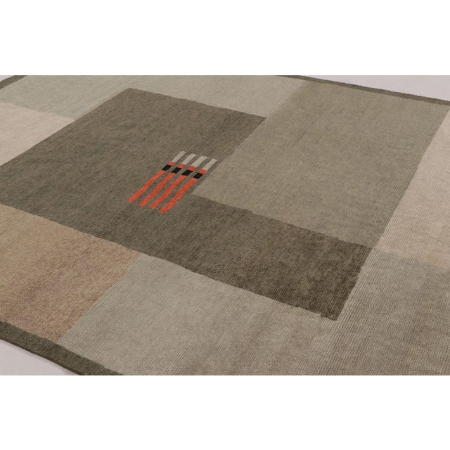 Hand-knotted in wool and cotton, this 7x10 rug by Rug & Kilim is a new addition to the French Art Deco rug collection—a...