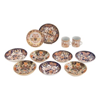 English Imari Style Porcelain Tableware, 11 Pieces For Sale