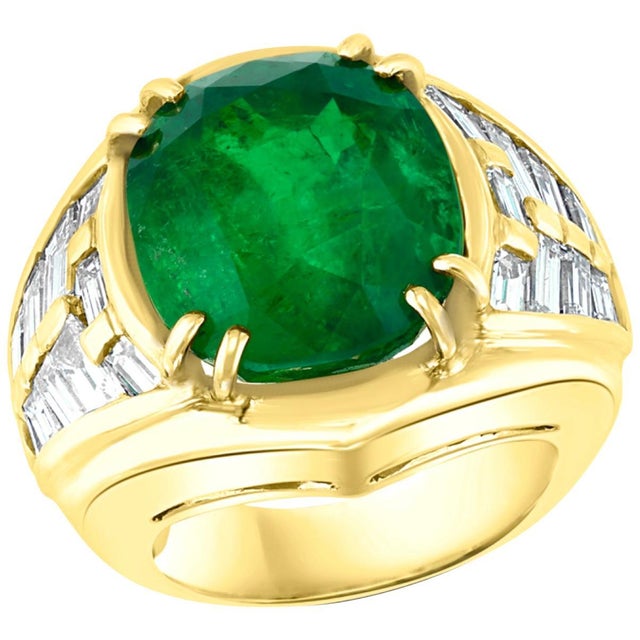 Modern Agl Certified Minor Traditional 15Ct Colombian Emerald & Diamond Ring 18k Unisex For Sale - Image 3 of 8