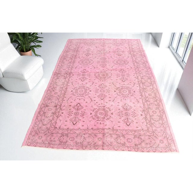 Mid 20th Century Light Pink Home Decor Carpet For Sale - Image 6 of 10