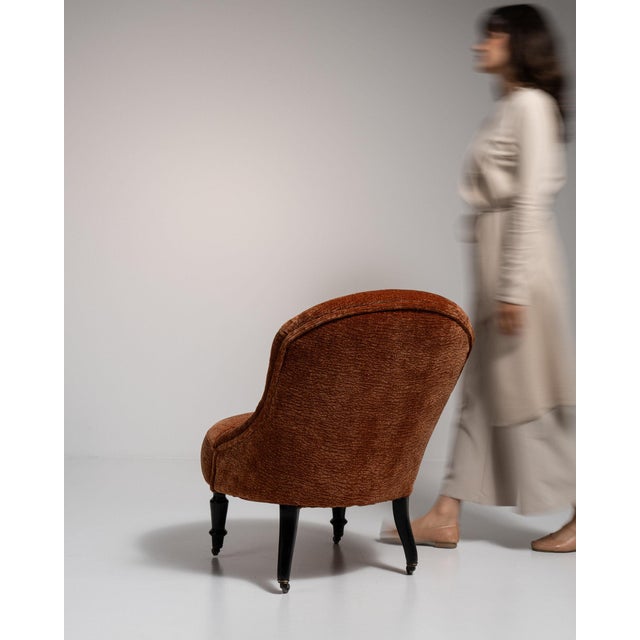 A sofa whose rust/terracotta chenille upholstery gives it real character at first glance. The piece dates to 19th Century,...