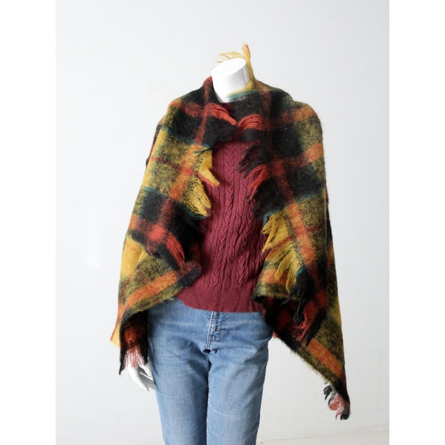Vintage Scottish Wool Lap Blanket For Sale - Image 9 of 11