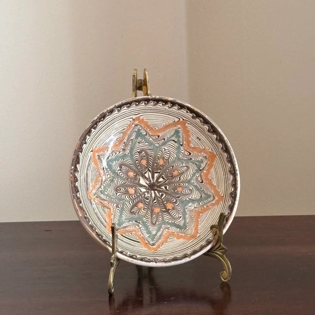 Traditional Romanian Handcrafted Horezu Decorative Plate For Sale - Image 10 of 18