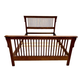 Vintage Queen Size Stickley Style Mission Arts and Crafts Style Oak Bed For Sale