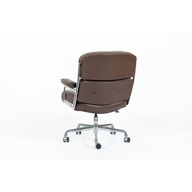 Herman Miller Eames Herman Miller Time Life Brown Leather Office Chair 2017 For Sale - Image 4 of 17
