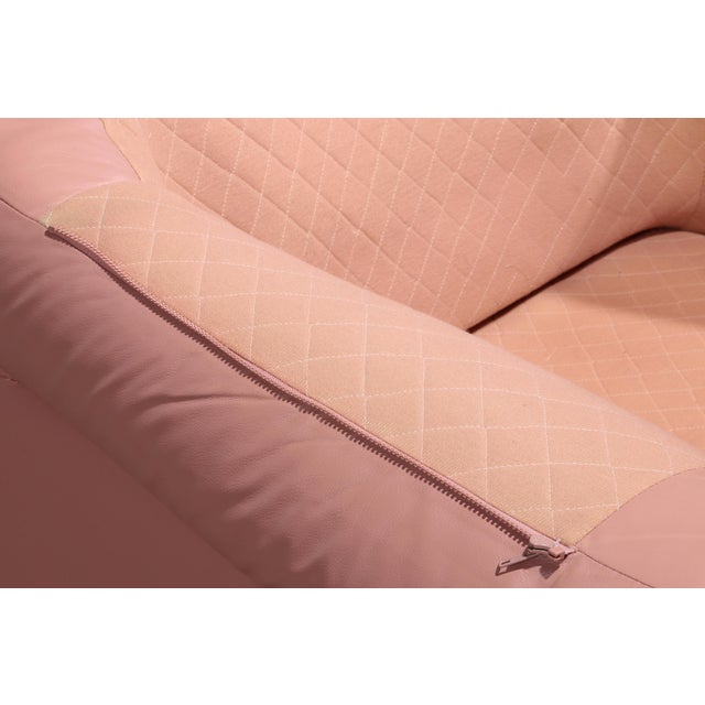 Vintage Italian Lounge Set in Rose Pink Leather, 1970s, Set of 4 For Sale - Image 6 of 18