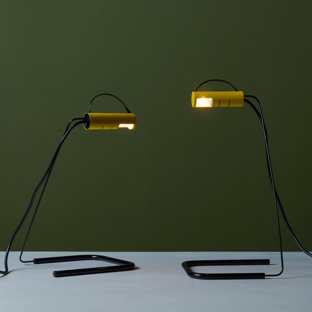 Postmodern Pair of Slalom Table Lamp by Vico Magistretti for Oluce For Sale - Image 3 of 12