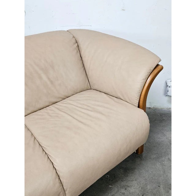 2010s Leather Ekornes Stressless Sofa Manhattan For Sale - Image 5 of 12