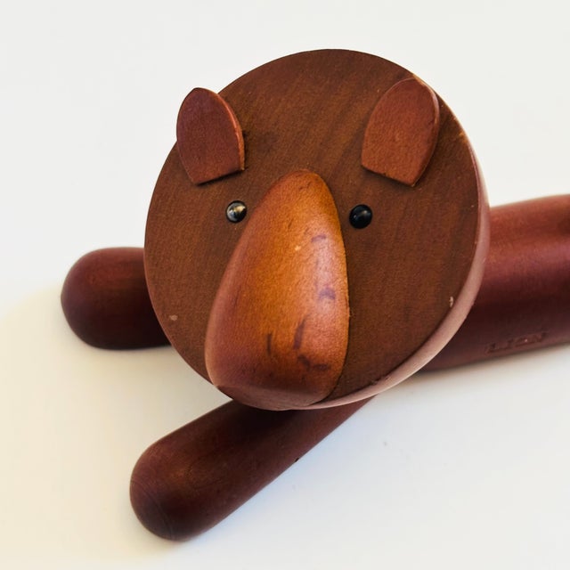 Mid 20th Century MCM Senshukai Wood Royal Pet - Lion For Sale - Image 5 of 7