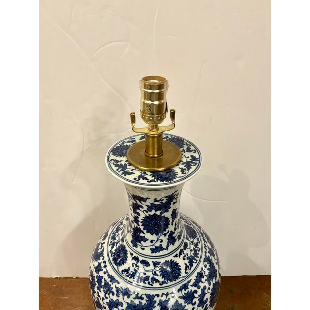 Contemporary Currey & Co Porcelain Blue & White Floral Lamp For Sale - Image 3 of 5