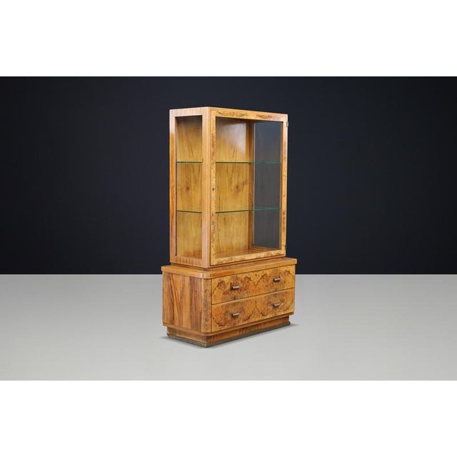 Art Deco Burl Walnut Display Cabinet, 1930s For Sale - Image 10 of 18