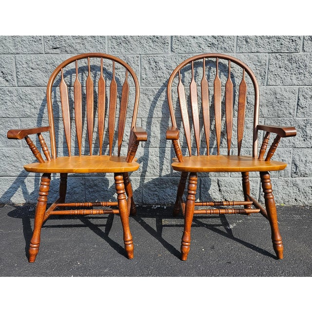 Arts & Crafts 20th Century Amish Elm and Beech Windsor Armchairs, Pairs For Sale - Image 3 of 8