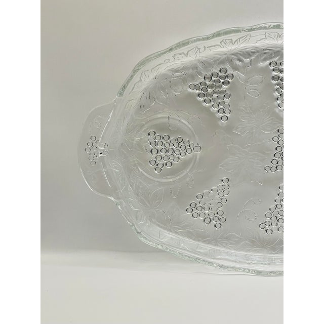 Art Deco 1950s Anchor Hocking Grapevine Snack Tray For Sale - Image 3 of 6