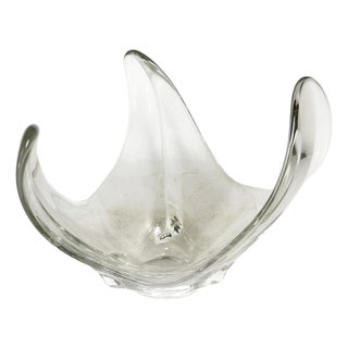 Crystal Vide Poche in the Shape of a Flower, France, 1970s For Sale