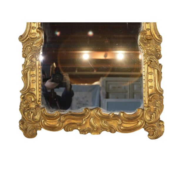 A Fine Regency-Style Gilt-Carved Wooden Mirror For Sale - Image 9 of 11