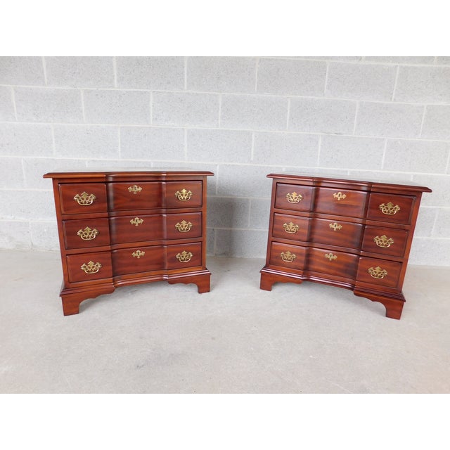 Late 20th Century Superior Furniture Co. Goddard Block Front Style Nightstands - A Pair For Sale - Image 5 of 18