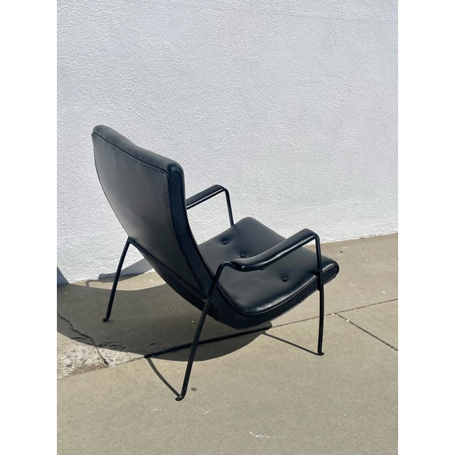 Milo Baughman 1950s Scoop Chair With Arms Attributed to Milo Baughman For Sale - Image 4 of 10