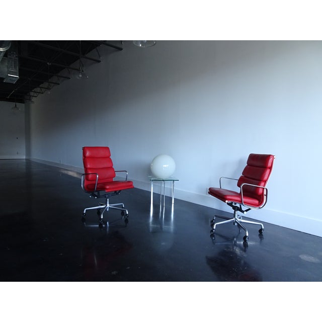 1990s Vintage Eames Soft Pad Executive Chair in Red Leather For Sale - Image 11 of 15