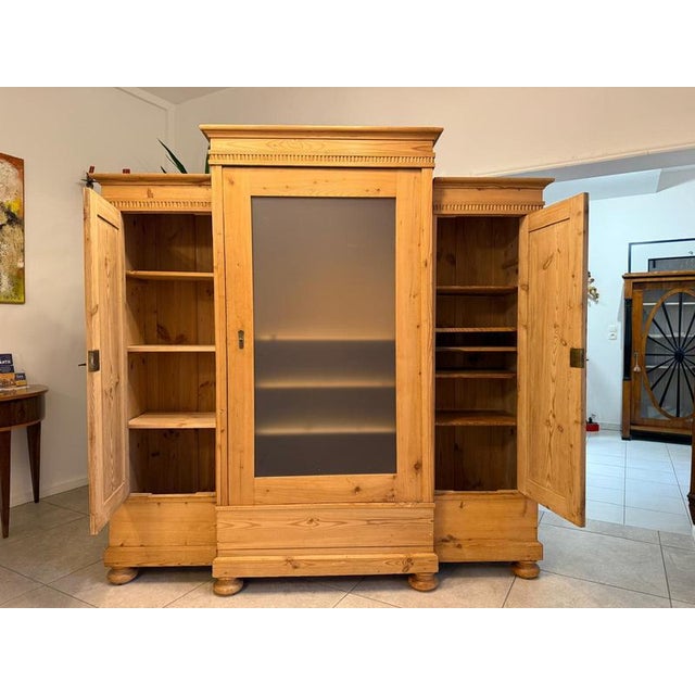 Brown Gründerzeit 3-Piece Wardrobe in Softwood For Sale - Image 8 of 18