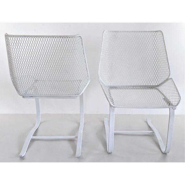 1960s Mid-Century Modern Metal Mesh Cantilever Bouncer Patio Chairs - a Pair, Attributed For Sale In Miami - Image 6 of 12